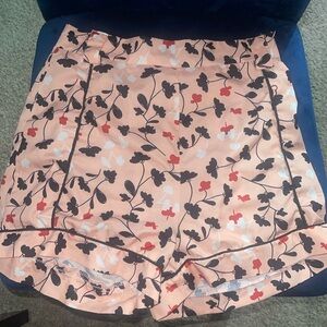 Women’s floral shorts